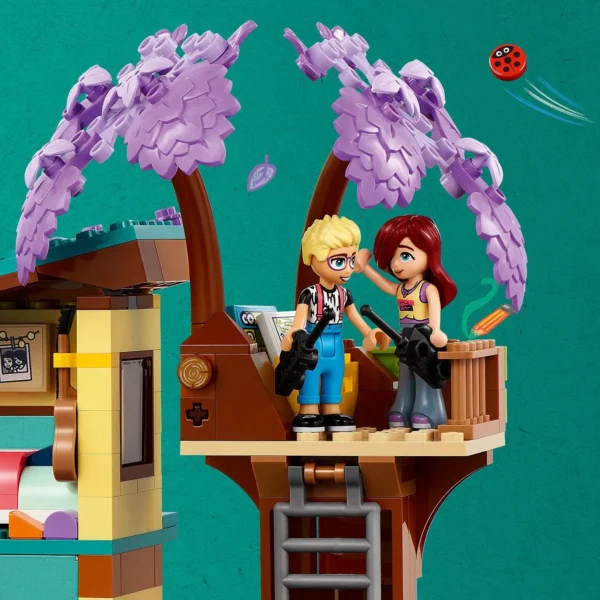 LEGO® Friends - Casele familiale ale lui Olly si Paisley 42620, 1126 piese - imagine 8