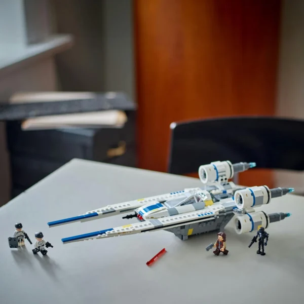 LEGO® Star Wars™ - Nava stelara U-Wing a rebelilor 75399, 594 piese - imagine 7
