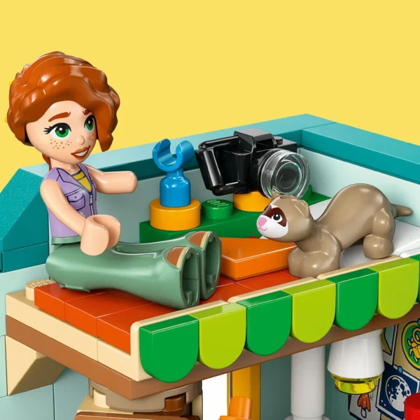 LEGO® Friends - Camera lui Autumn 42646, 222 piese - imagine 7