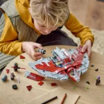 LEGO® Star Wars™ - Naveta Jedi T-6 a lui Ahsoka Tano 75362, 601 piese - imagine 5