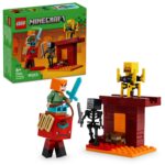LEGO® Minecraft™ - Batalie deasupra lavei in Nether 21266, 99 piese