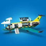 LEGO® City - Avion-ambulanta pentru urgente 60465, 395 piese - imagine 6