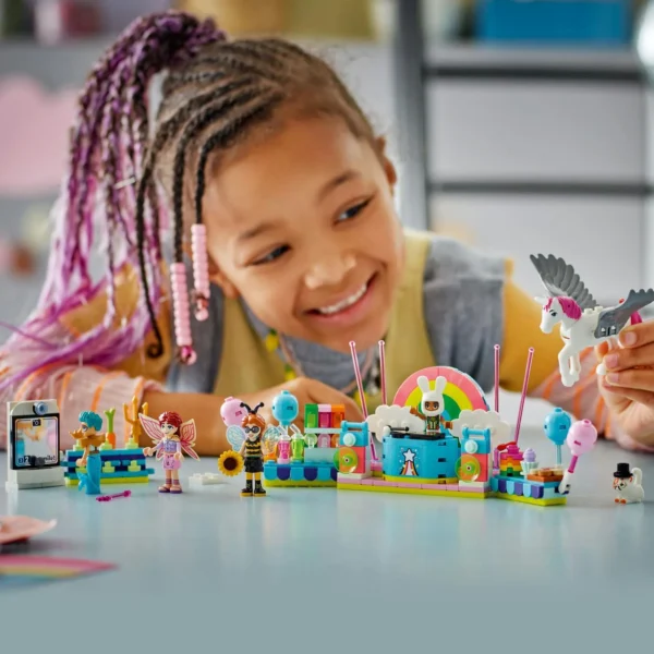 LEGO® Friends - Bal mascat cu unicornul si zana 42661, 261 piese - imagine 5
