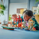 LEGO® City - Port si nava de transport marfa 60422, 1226 piese - imagine 5