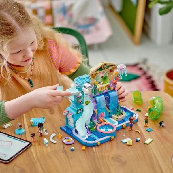 LEGO® Friends - Parc acvatic din orasul Heartlake 42630, 814 piese - imagine 5