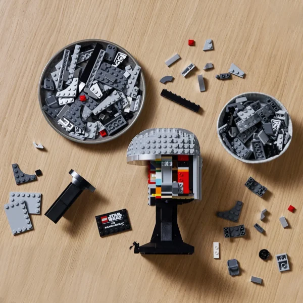 LEGO® Star Wars™ - Casca Mandalorian™ 75328, 584 piese - imagine 7