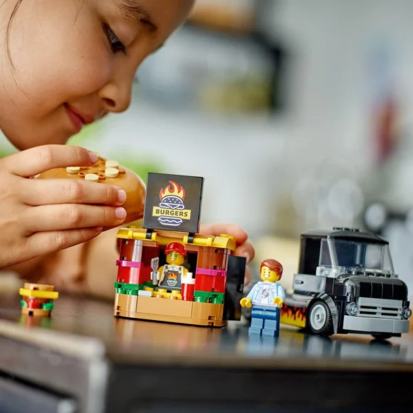 LEGO® City - Toneta de burgeri 60404, 194 piese - imagine 5