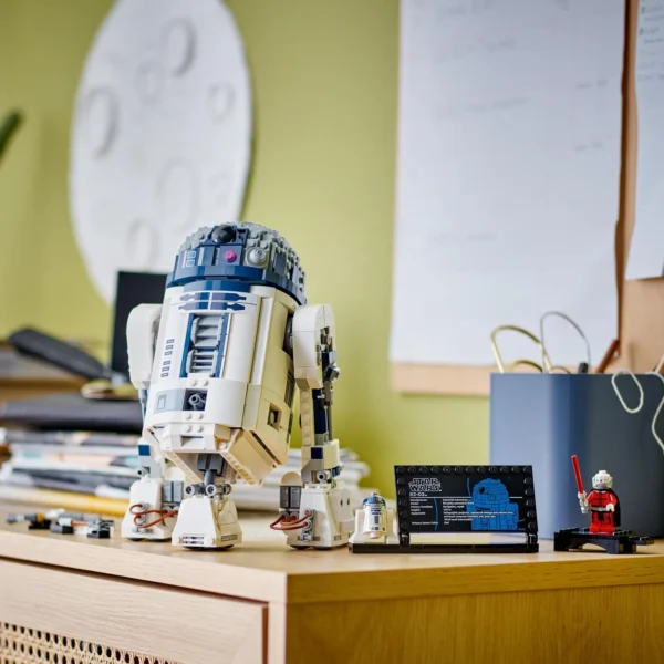 LEGO® Star Wars™ - R2-D2™ 75379, 1050 piese - imagine 6