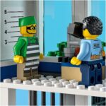 LEGO® City - Sectie de politie 60316, 668 piese - imagine 7
