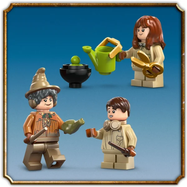 LEGO® Harry Potter™ - Castelul Hogwarts™: Lectia de ierbologie 76445, 390 piese - imagine 9