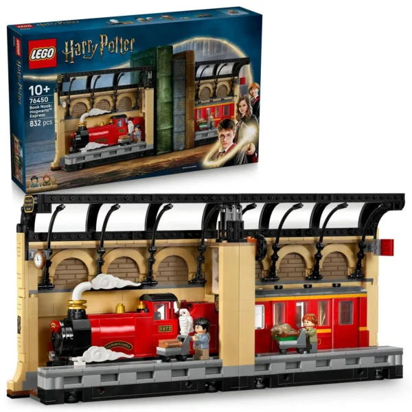 LEGO® Harry Potter™ - Coltul cu carti: Expresul Hogwarts™ 76450, 832 piese - imagine 1