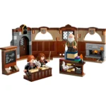 LEGO® Harry Potter TM - Castelul Hogwarts™: Ora de farmece 76442, 204 piese - imagine 2