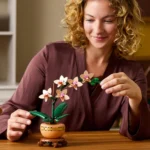 LEGO® Botanicals - Mini orhidee 10343, 274 piese - imagine 7